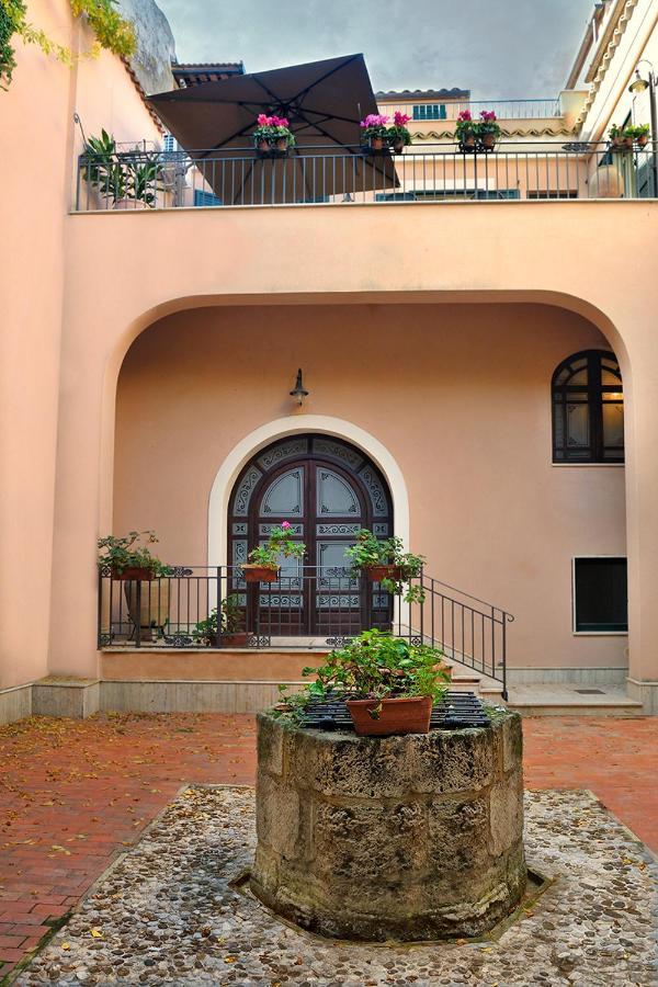 Bed and Breakfast Palazzo Bella Campobello di Licata Экстерьер фото